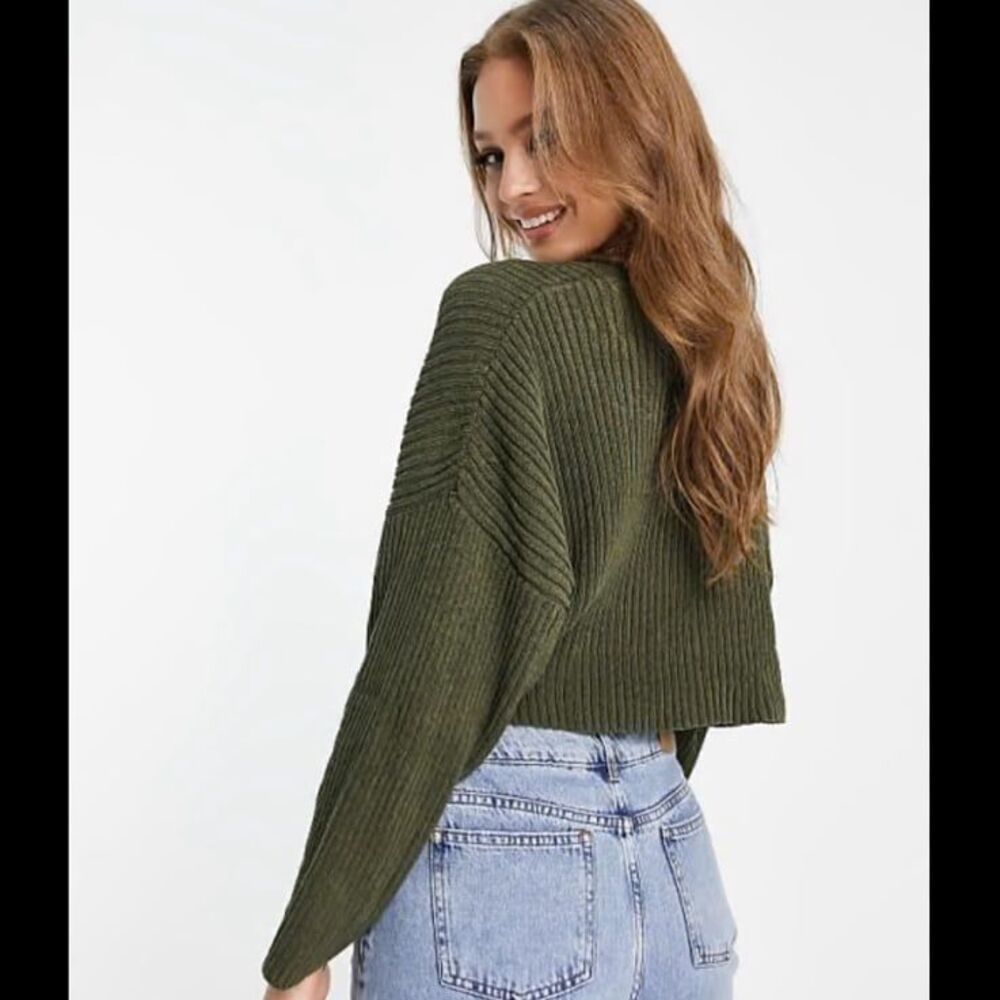 Green sweater Fashion Nova oversized cropped olive forest green